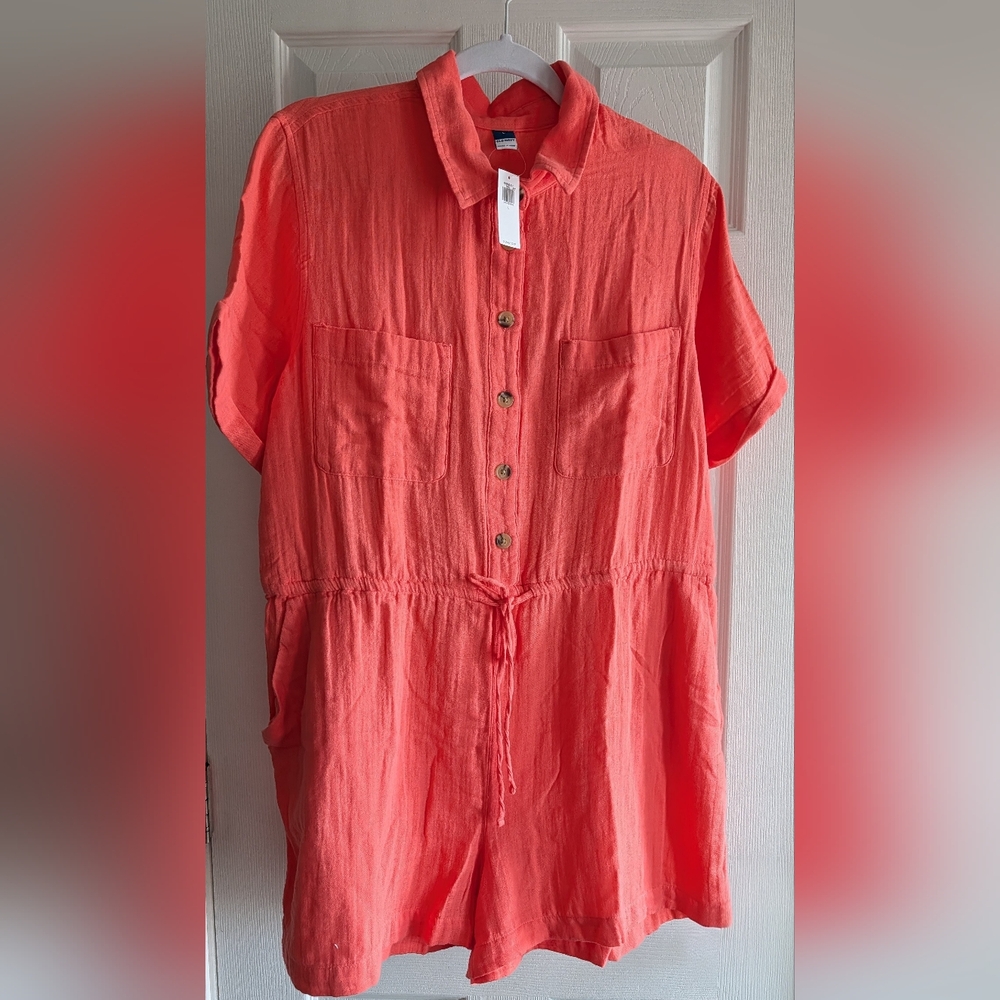 NWT Old Navy Cinched Waist Romper in Bright Coral – Size Large